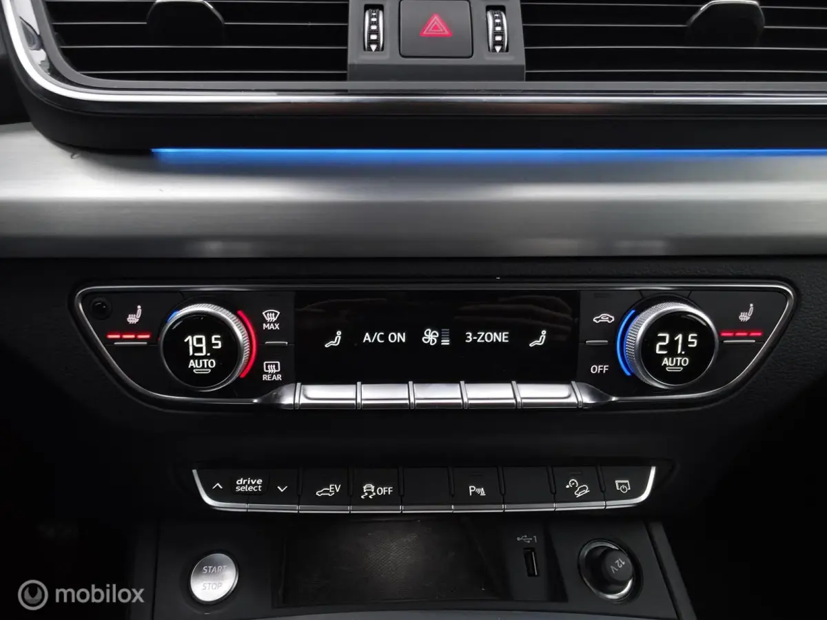 55 TFSI e S-Line / Memory / Cam / Carplay