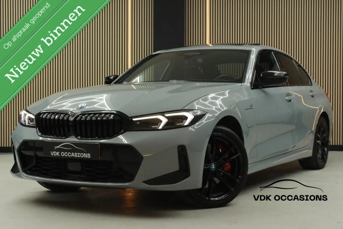 330e M Sport |Pano |HUD |360° |Laser |Stuurhulp|