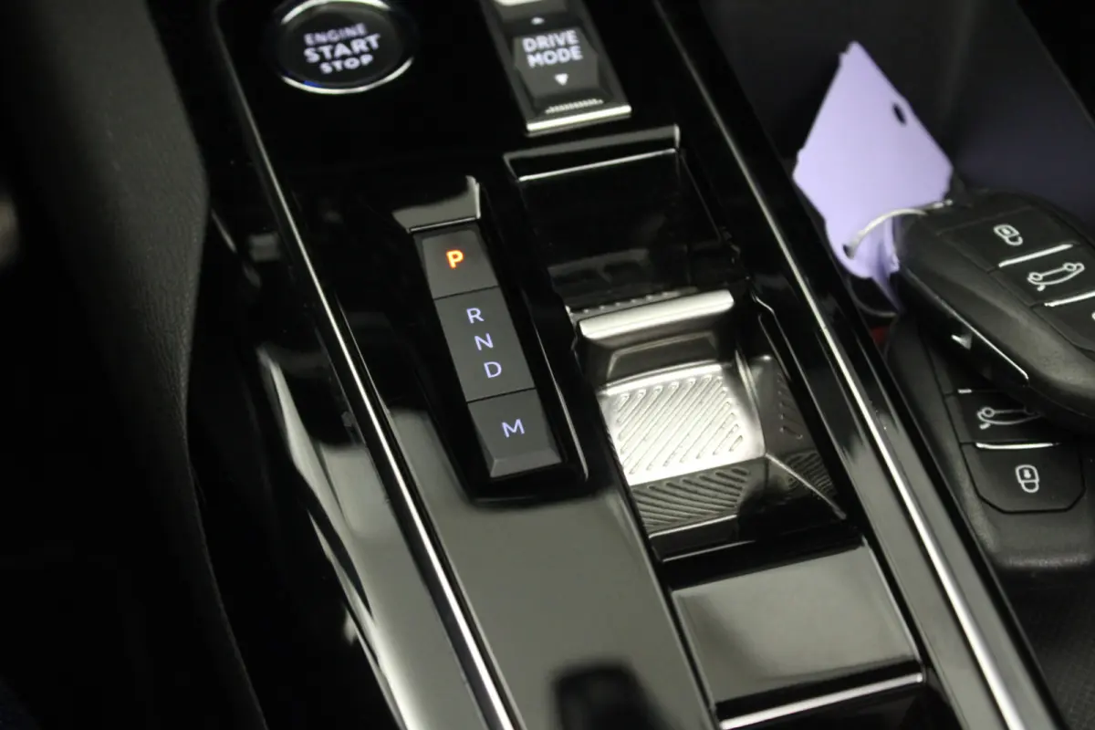 1.2 Hybrid 136 GT |Pano|Stoelverw.|Trekhaak|