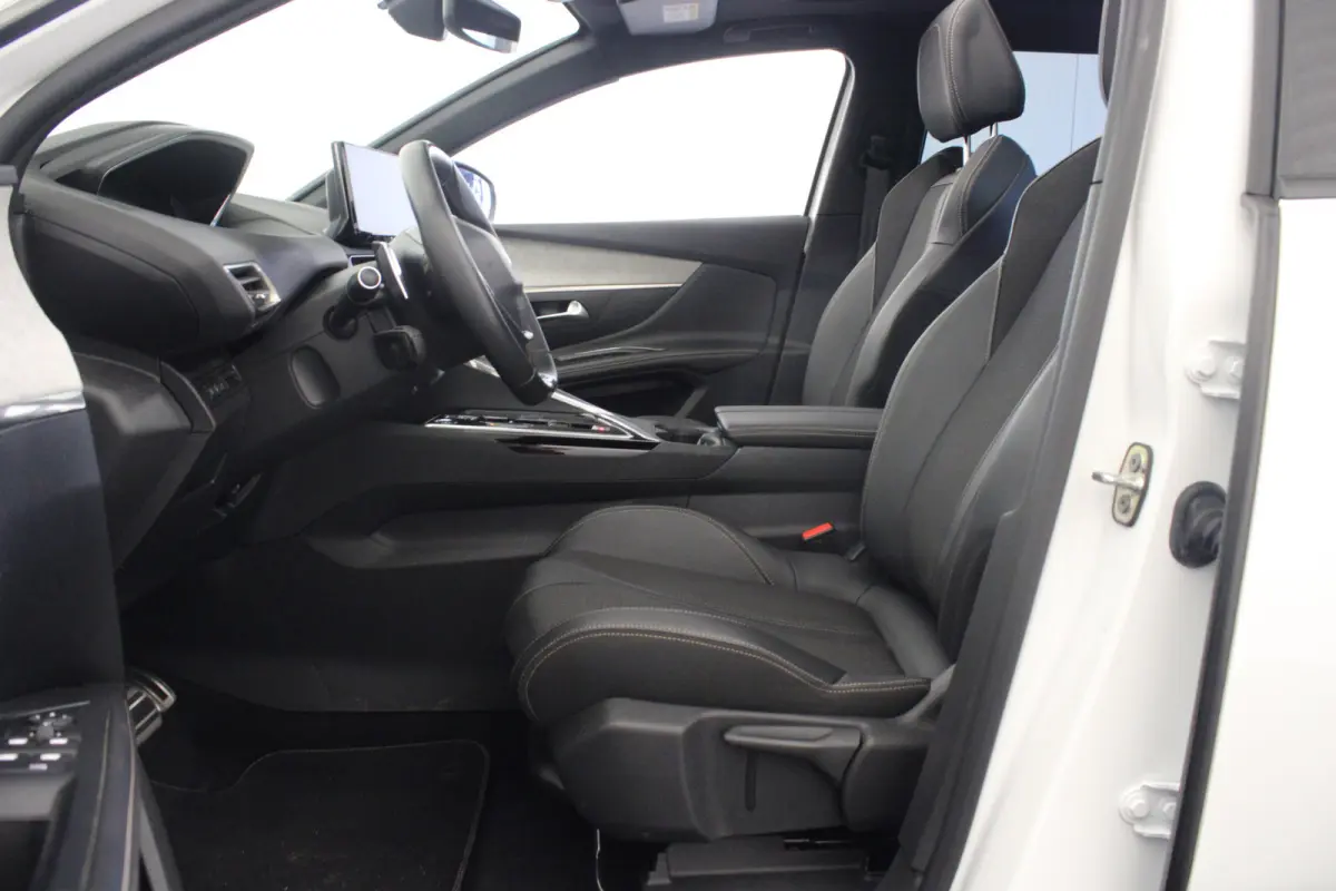 1.2 Hybrid 136 GT |Pano|Stoelverw.|Trekhaak|