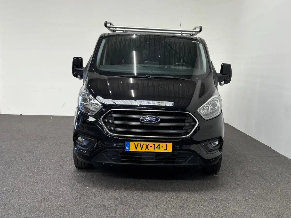 300 2.0 TDCI L2H1 Limited Dubbele Cabine Automaat Navi Airco 2 Schuifdeuren Trekhaak Parkeersensoren Carplay