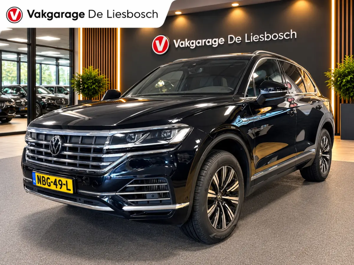 3.0 TSi eHybrid 4MOTION / pano / leer / camera / stoel en stuurverwaming