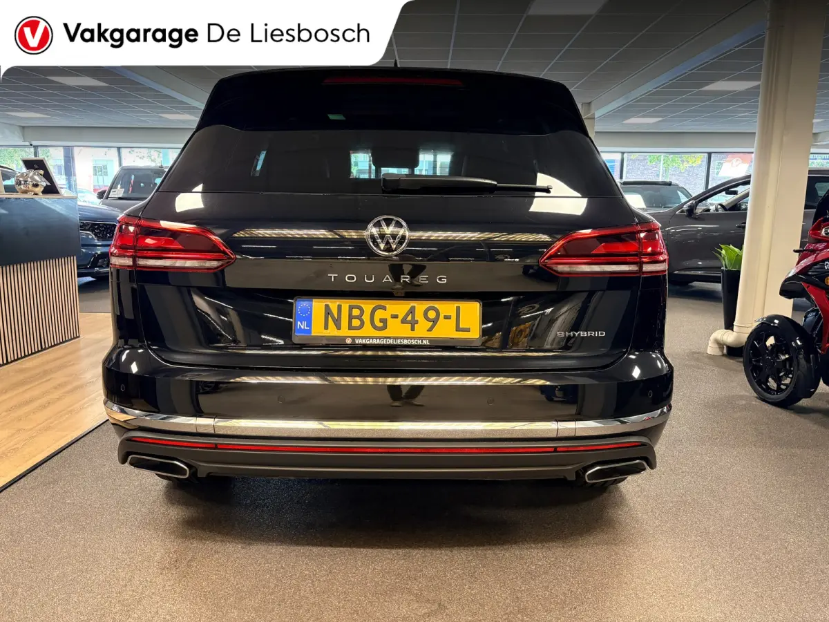 3.0 TSi eHybrid 4MOTION / pano / leer / camera / stoel en stuurverwaming