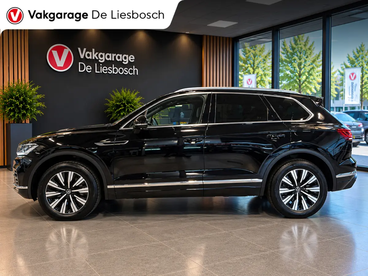 3.0 TSi eHybrid 4MOTION / pano / leer / camera / stoel en stuurverwaming