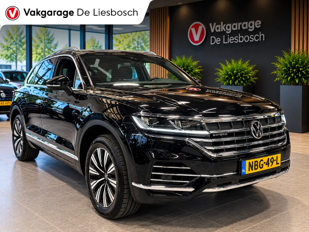 3.0 TSi eHybrid 4MOTION / pano / leer / camera / stoel en stuurverwaming