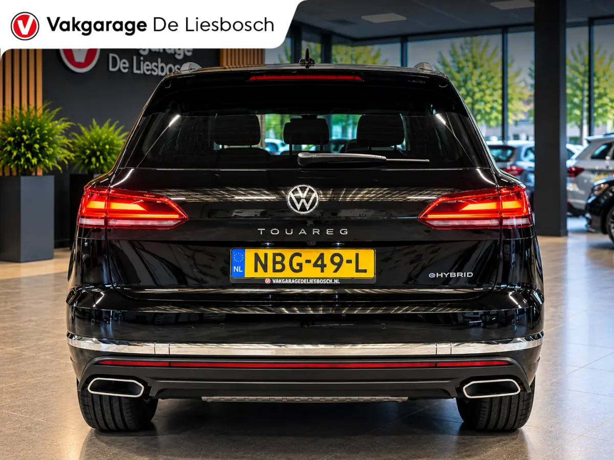 3.0 TSi eHybrid 4MOTION / pano / leer / camera / stoel en stuurverwaming