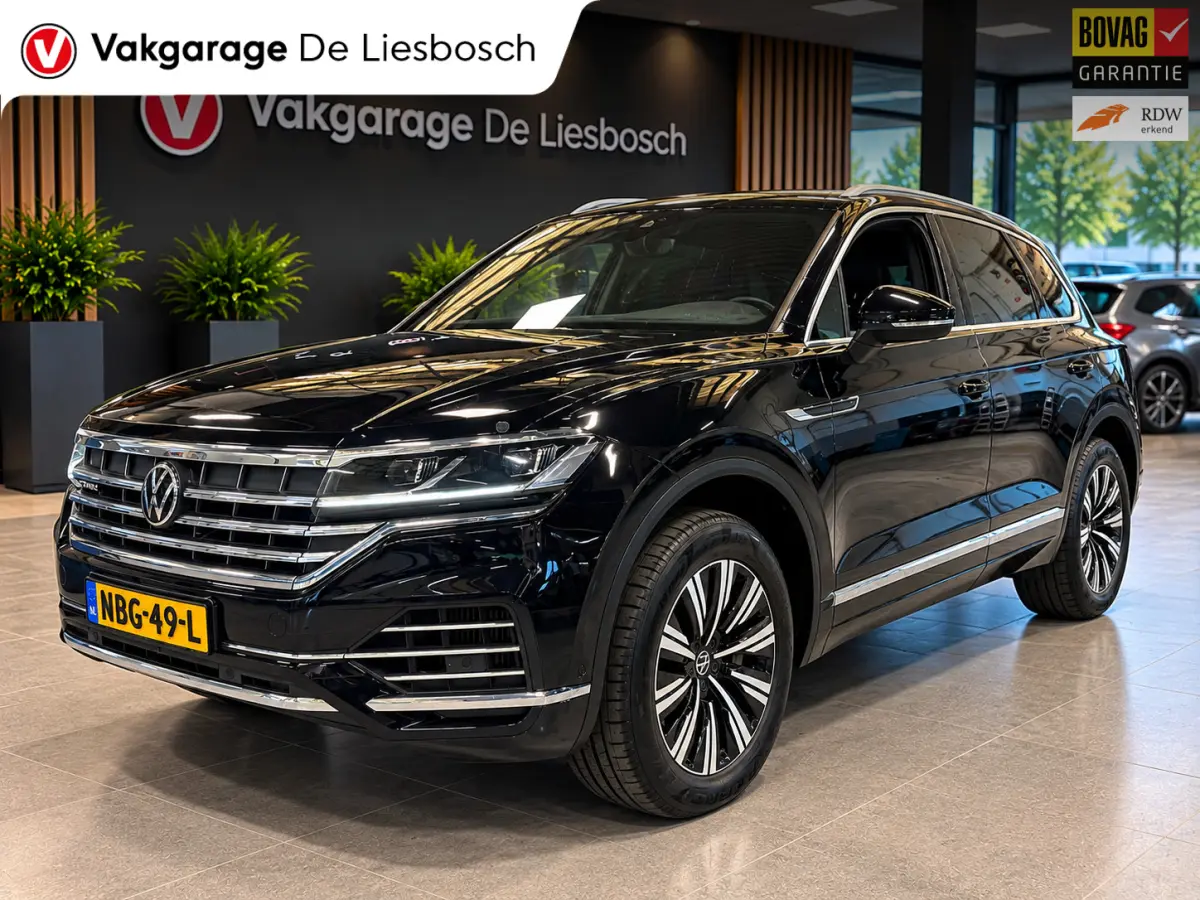 3.0 TSi eHybrid 4MOTION / pano / leer / camera / stoel en stuurverwaming
