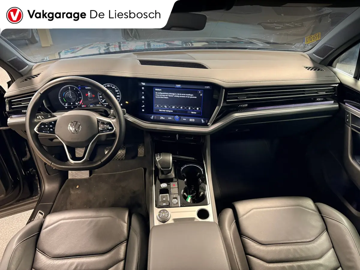 3.0 TSi eHybrid 4MOTION / pano / leer / camera / stoel en stuurverwaming