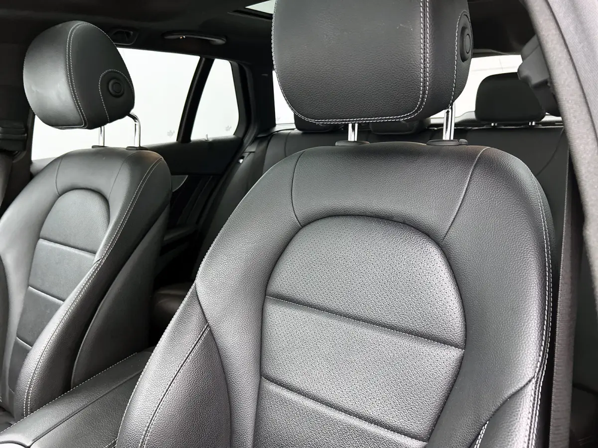 160 Amg Line / Panoramadak / Nightpakket / Leder / Pdc.+Camera / Airco-ecc. / Cruise-ctr. / Apk 11-2027