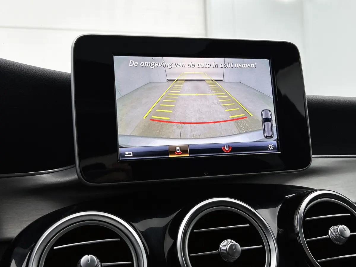 160 Amg Line / Panoramadak / Nightpakket / Leder / Pdc.+Camera / Airco-ecc. / Cruise-ctr. / Apk 11-2027