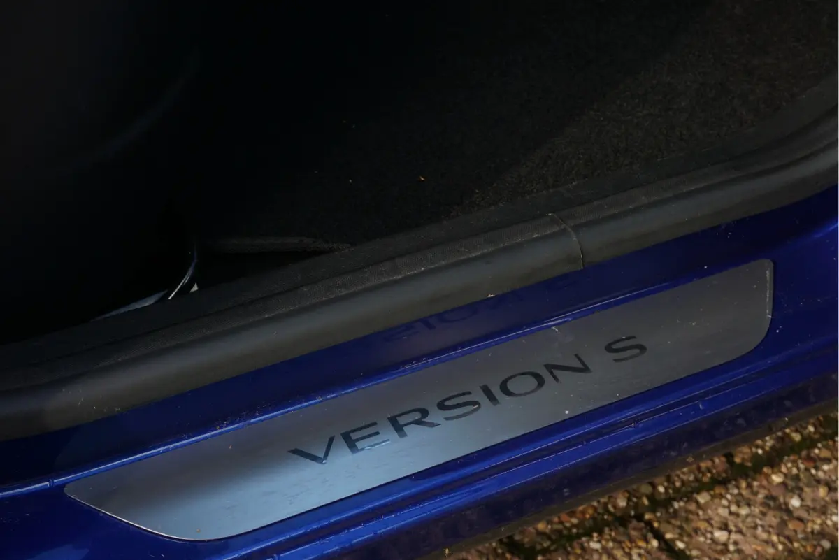1.3 TCe Version S