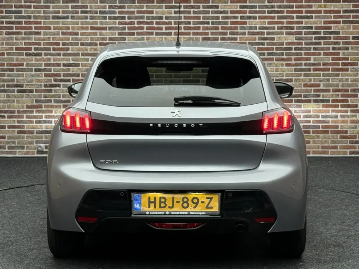 1.2 PureTech Active Pack