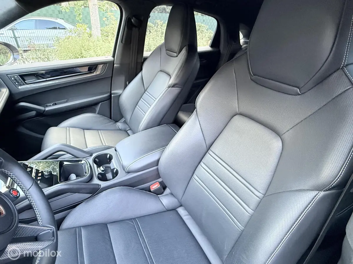 4.0 Turbo E-Hybrid GT PPF Carbon NL!