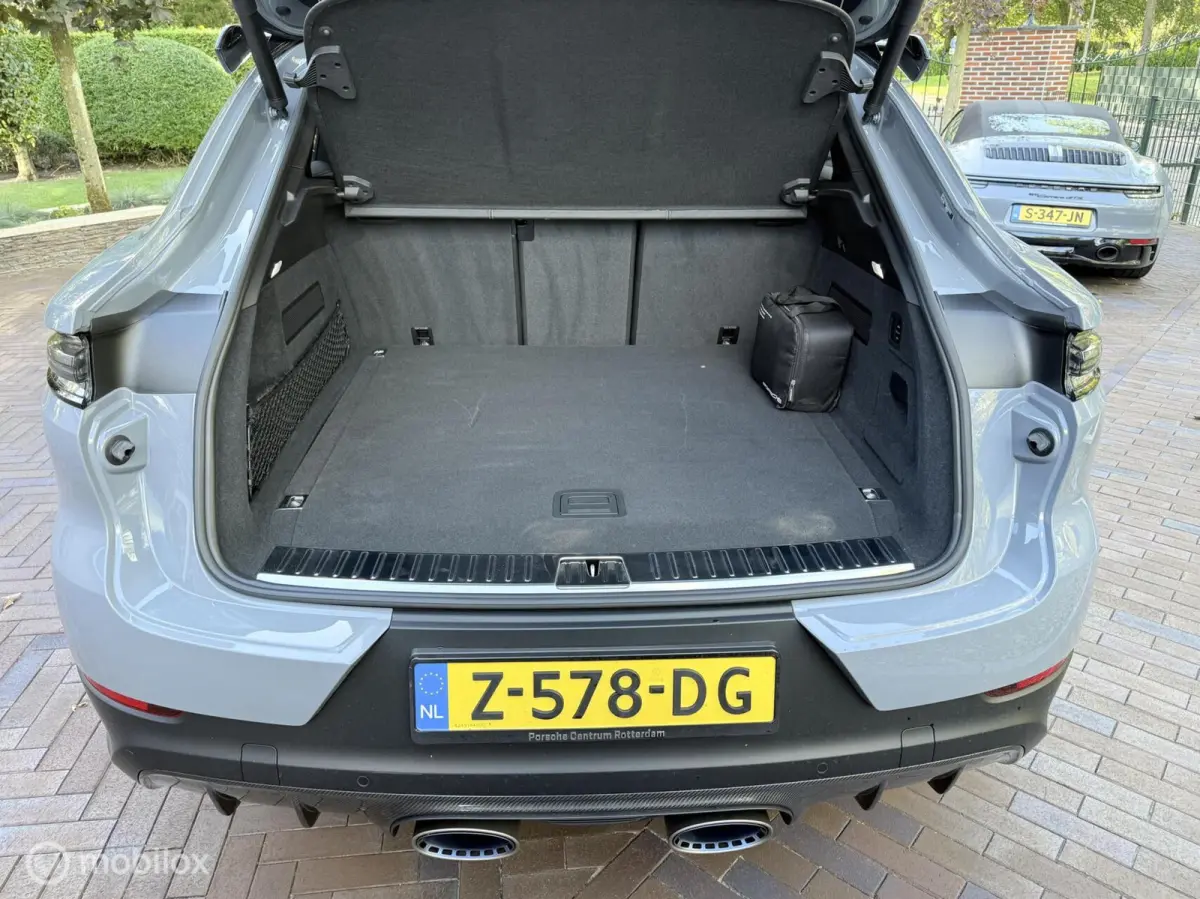 4.0 Turbo E-Hybrid GT PPF Carbon NL!