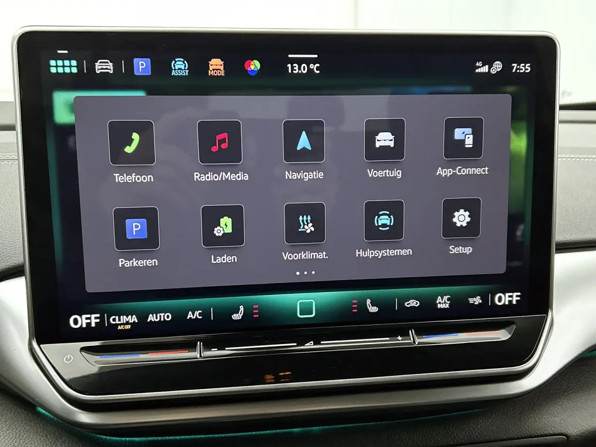 Pro Limited Edition 77 kWh | SoH ... | Black Style | Voorruit-Verwarmbaar | Stoel en Stuurverwarming | Parkeercamera | Carplay / Android Auto