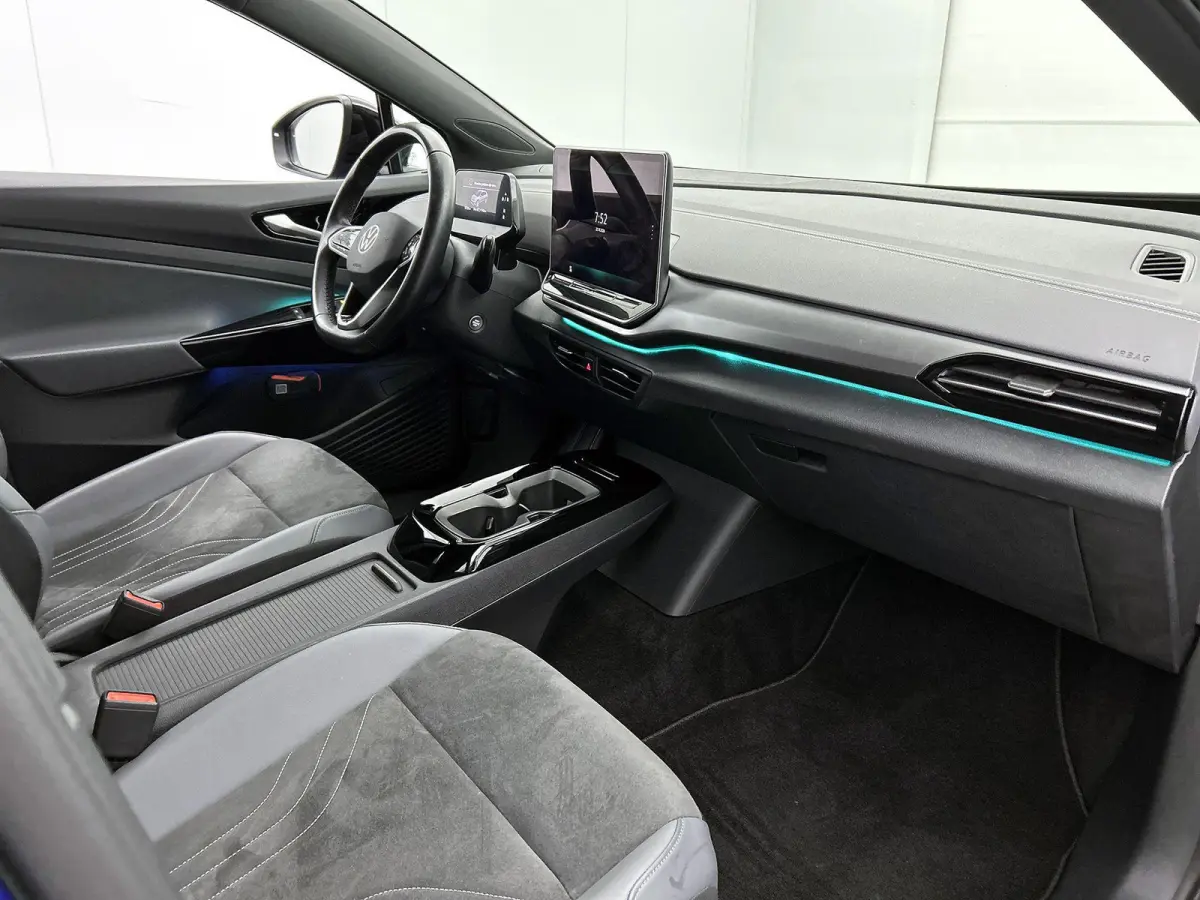 Pro Limited Edition 77 kWh | SoH ... | Black Style | Voorruit-Verwarmbaar | Stoel en Stuurverwarming | Parkeercamera | Carplay / Android Auto