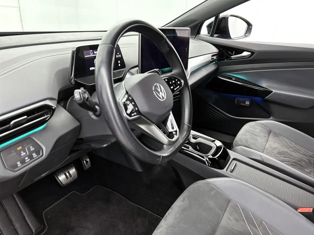 Pro Limited Edition 77 kWh | SoH ... | Black Style | Voorruit-Verwarmbaar | Stoel en Stuurverwarming | Parkeercamera | Carplay / Android Auto