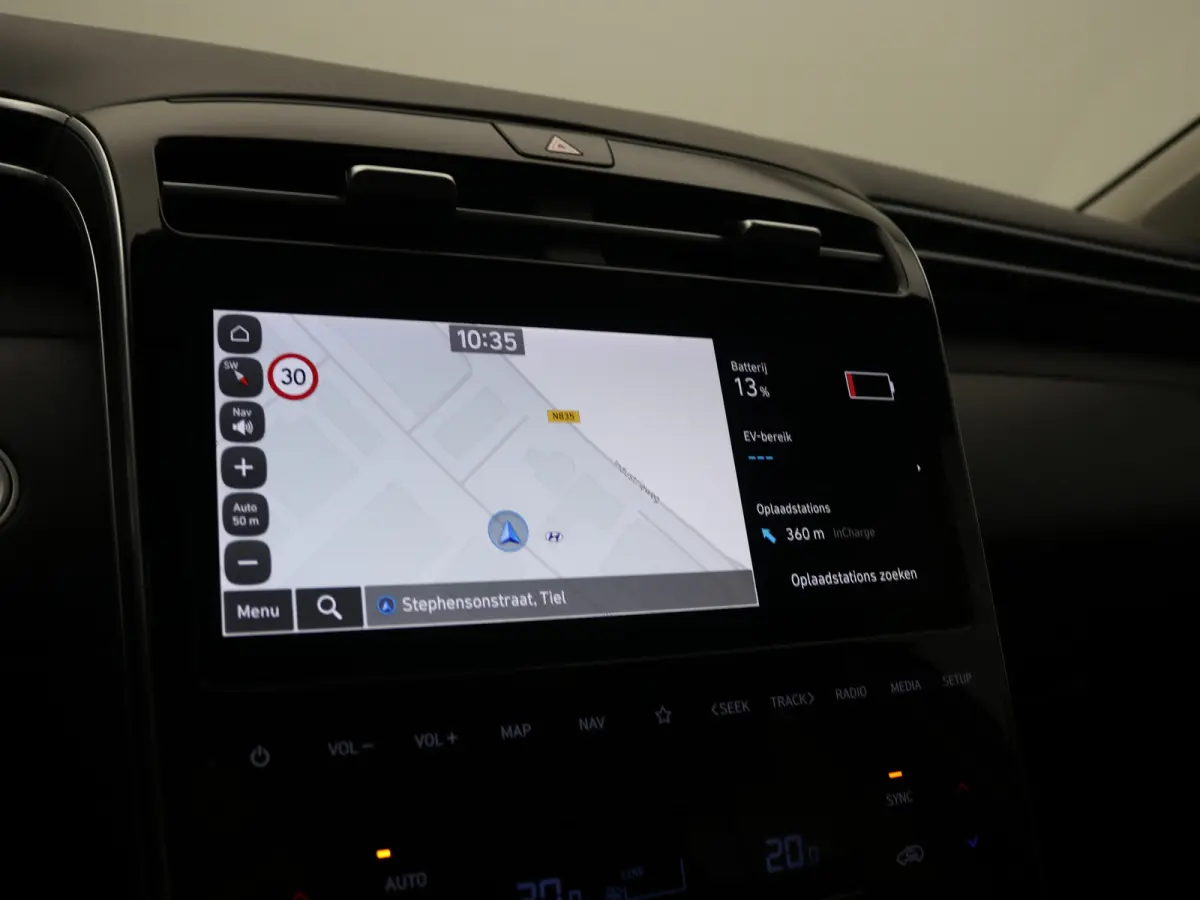 1.6 T-GDI 265pk PHEV Premium 4WD SOH 100% | Leder | Carplay | Climate | Keyless | Navigatie | Elek. Klep | Full - Led | 360 Camera | KRELL Audio | Elek. Stoelen | 19" Lichtmetaal | Winterpak
