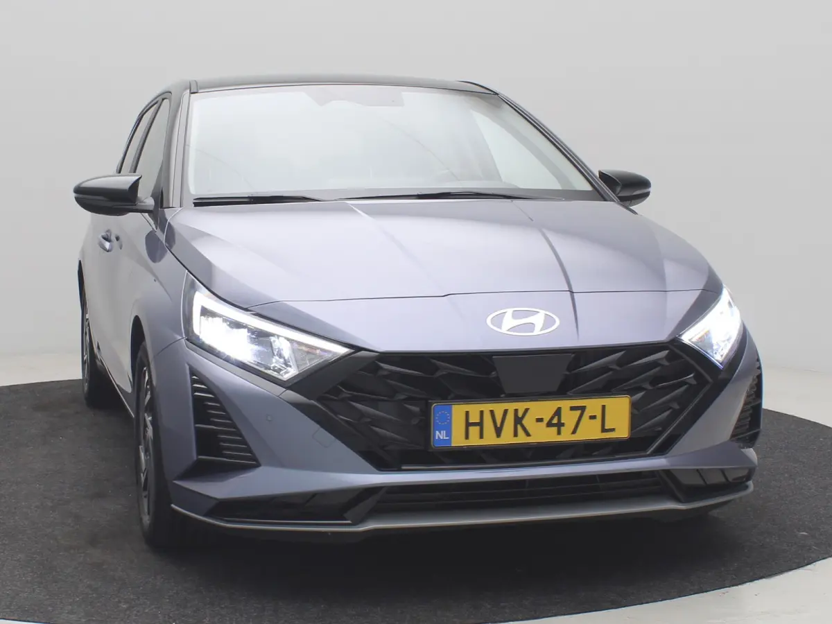 1.0 T-GDI 100pk Premium | Carplay | Climate control | Cruise control | Stoel/stuurverwarming | Camera | Parkeersensoren | DAB | Premium Audio | Lichtmetalen velgen | Navigatie