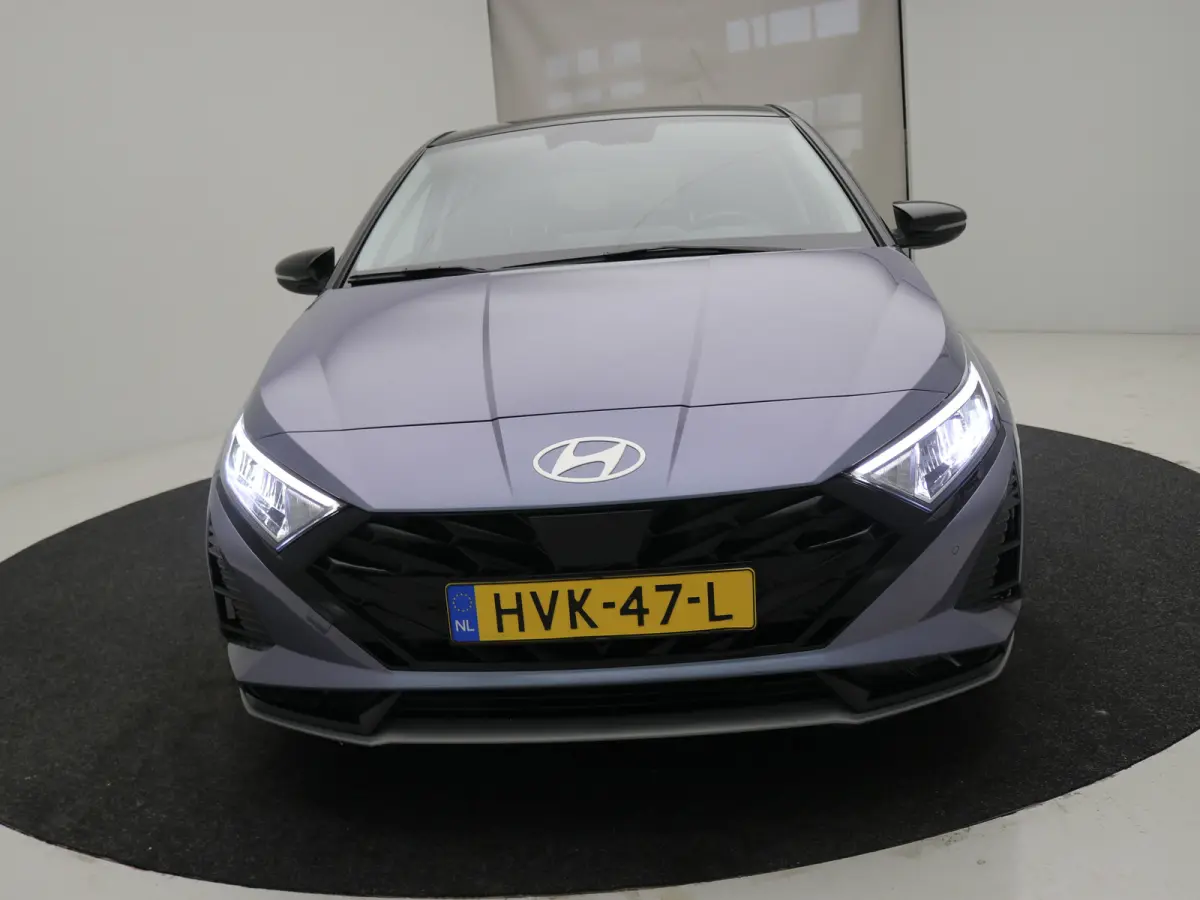 1.0 T-GDI 100pk Premium | Carplay | Climate control | Cruise control | Stoel/stuurverwarming | Camera | Parkeersensoren | DAB | Premium Audio | Lichtmetalen velgen | Navigatie