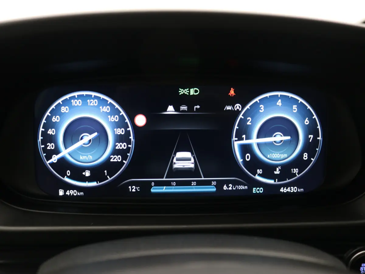 1.0 T-GDI 100pk Premium | Carplay | Climate control | Cruise control | Stoel/stuurverwarming | Camera | Parkeersensoren | DAB | Premium Audio | Lichtmetalen velgen | Navigatie