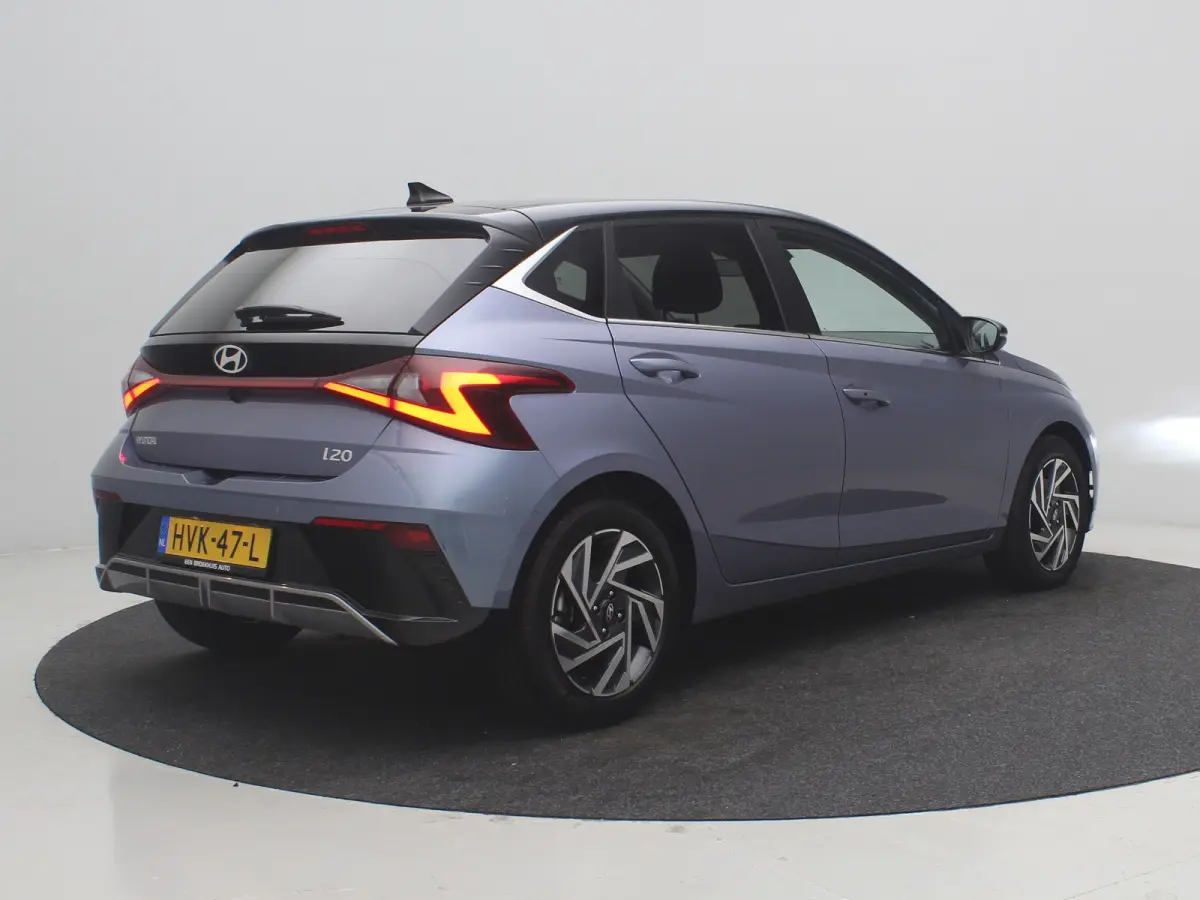 1.0 T-GDI 100pk Premium | Carplay | Climate control | Cruise control | Stoel/stuurverwarming | Camera | Parkeersensoren | DAB | Premium Audio | Lichtmetalen velgen | Navigatie