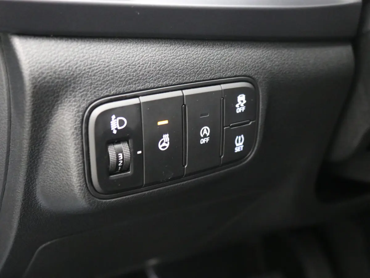 1.0 T-GDI 100pk Premium | Carplay | Climate control | Cruise control | Stoel/stuurverwarming | Camera | Parkeersensoren | DAB | Premium Audio | Lichtmetalen velgen | Navigatie