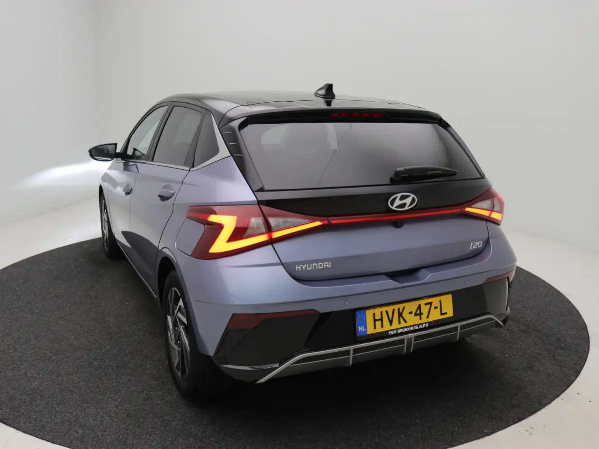 1.0 T-GDI 100pk Premium | Carplay | Climate control | Cruise control | Stoel/stuurverwarming | Camera | Parkeersensoren | DAB | Premium Audio | Lichtmetalen velgen | Navigatie