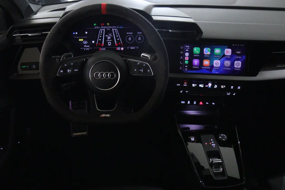 2.5 TFSI quattro PANO/400PK/PERFORMANCE/B&O/HUD/VOL