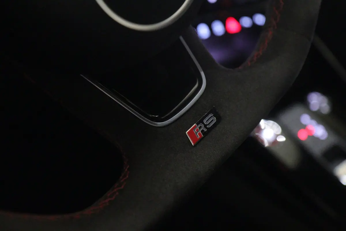 2.5 TFSI quattro PANO/400PK/PERFORMANCE/B&O/HUD/VOL