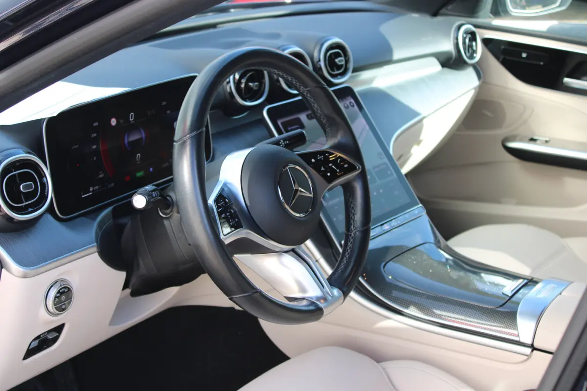 300 e Luxury Line