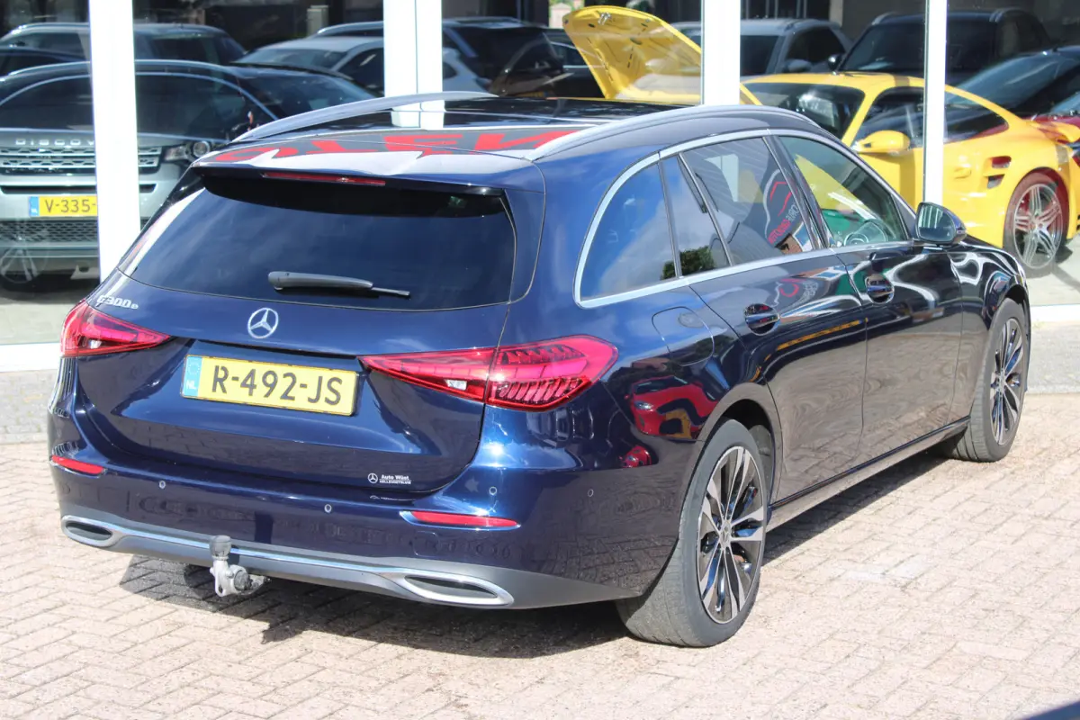 300 e Luxury Line