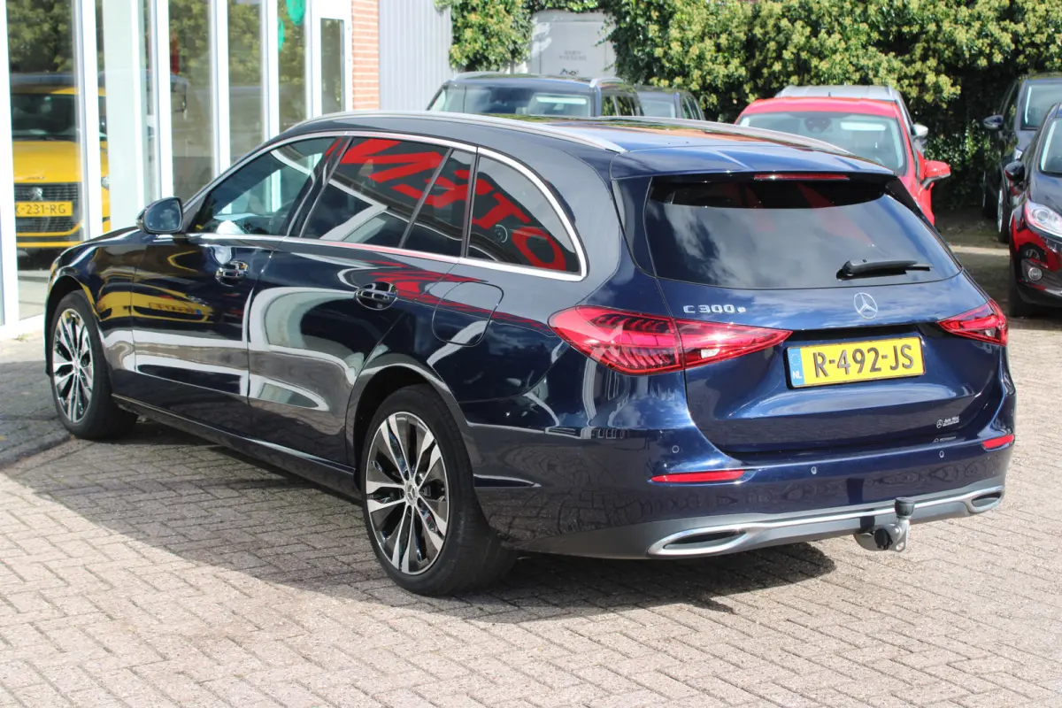 300 e Luxury Line