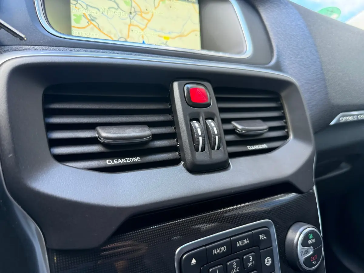 1.5 T3 Nordic+ | NL-Auto | Camera | NAVI | Bluetooth | Full LED | Stoelverw. | All Season |