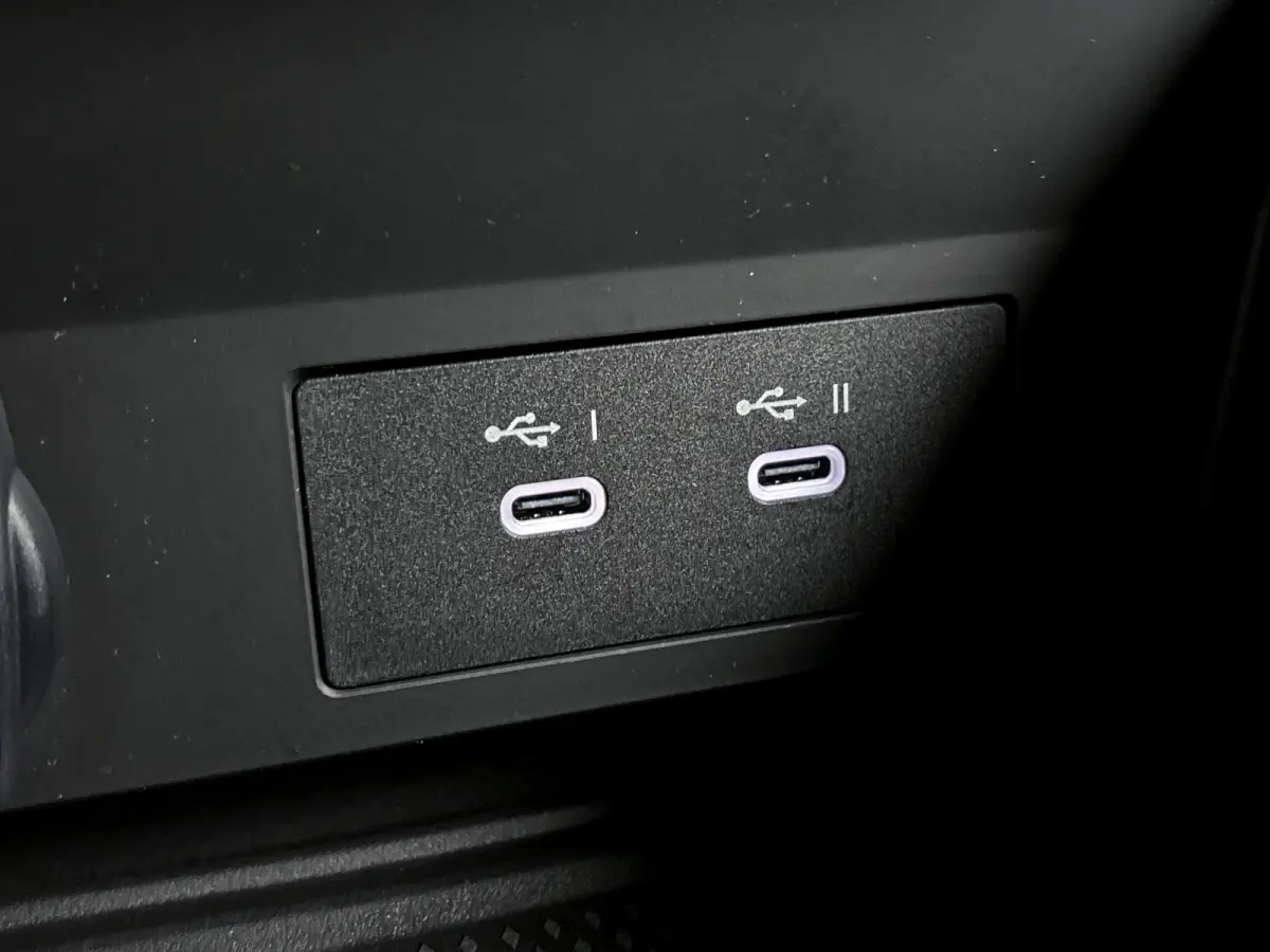 1.8 E-Tech full hybrid 160PK techno | CAMERA | NAVI
