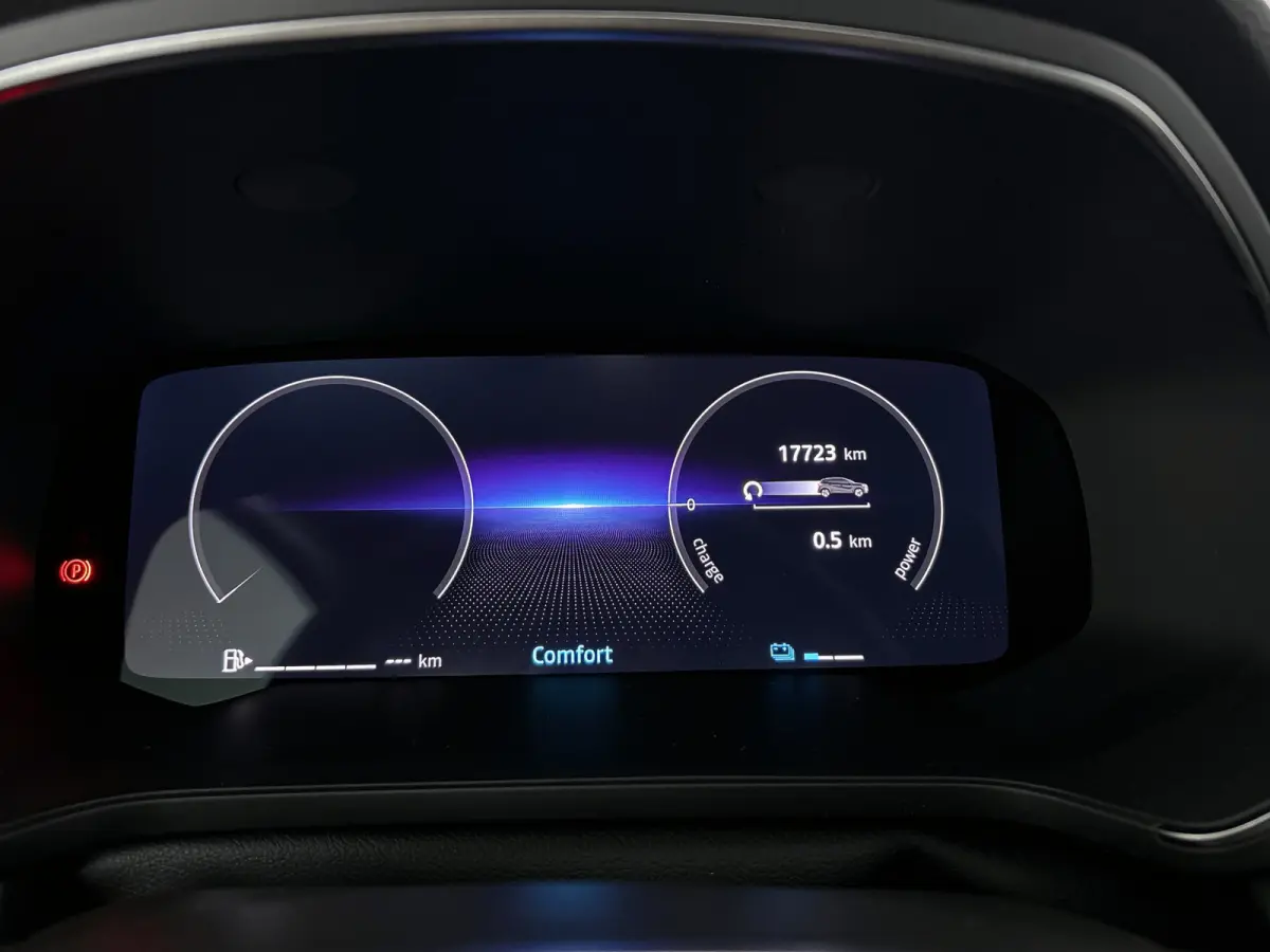 1.8 E-Tech full hybrid 160PK techno | CAMERA | NAVI