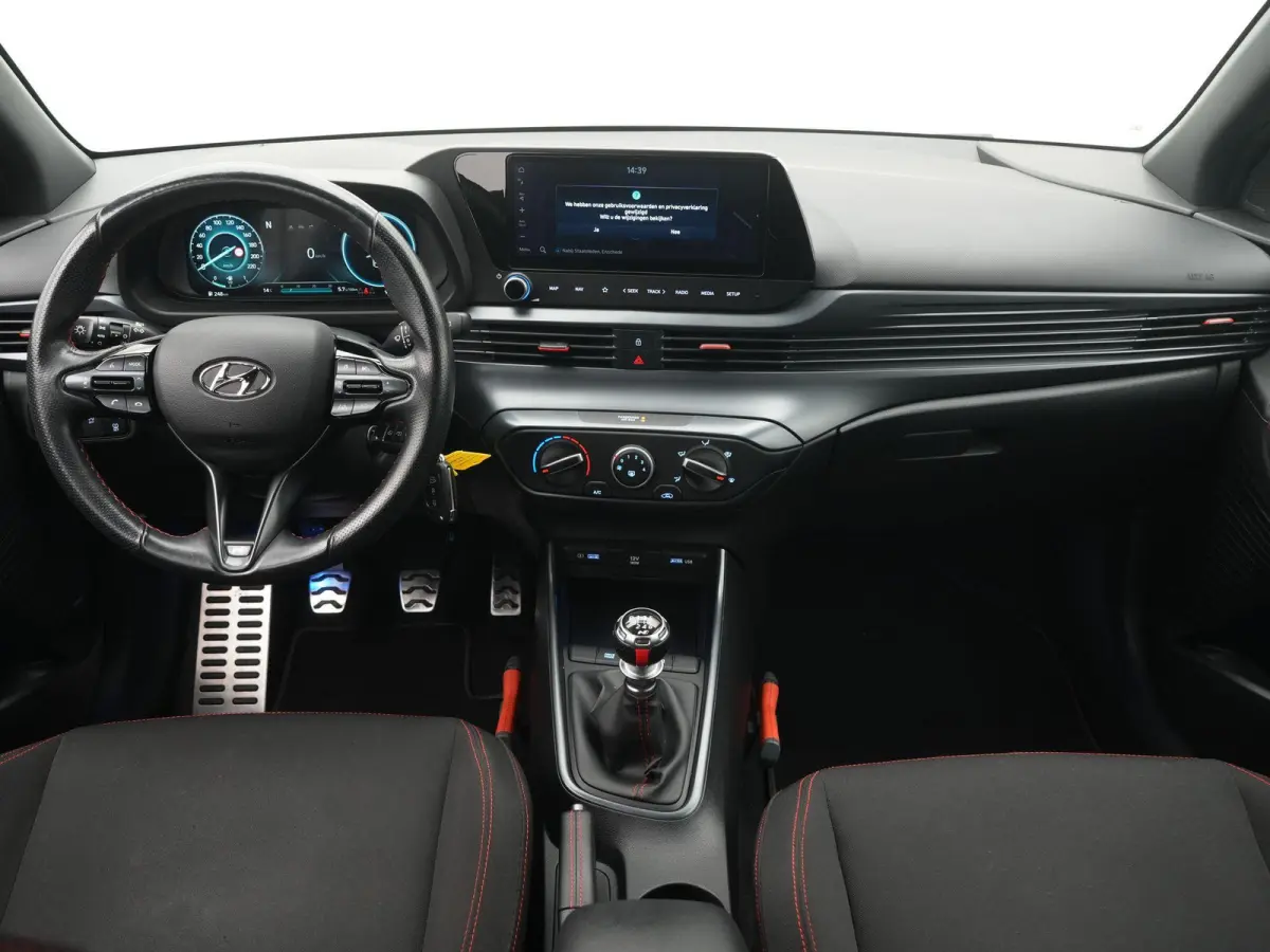 1.0 T-GDI N Line APPLE CARPLAY | NAVIGATIE | CAMERA | VIRTUEEL | N-LINE | CRUISE | AIRCO | LMV | 12 MAANDEN BOVAG GARANTIE |