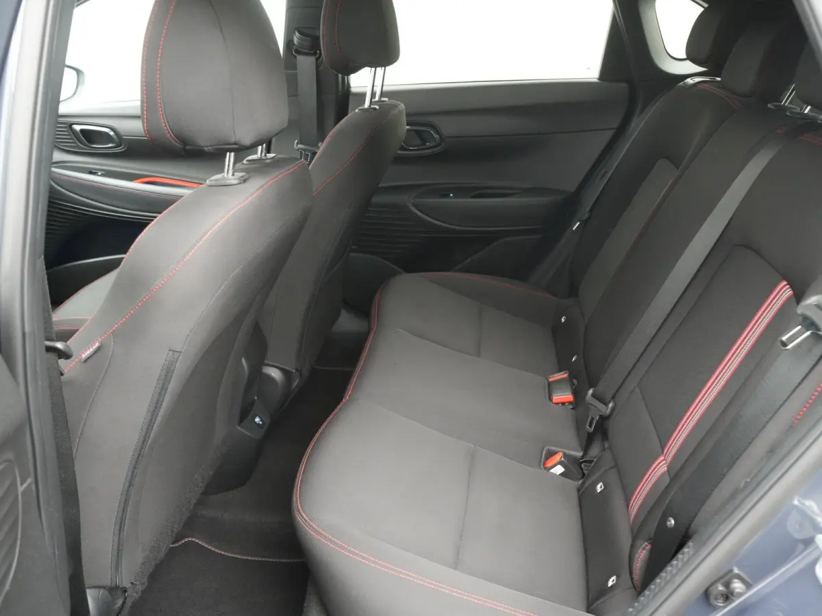 1.0 T-GDI N Line APPLE CARPLAY | NAVIGATIE | CAMERA | VIRTUEEL | N-LINE | CRUISE | AIRCO | LMV | 12 MAANDEN BOVAG GARANTIE |