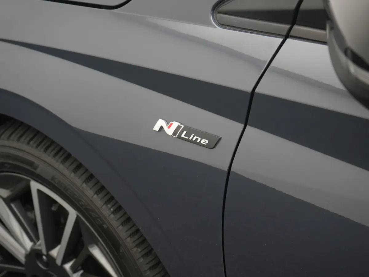 1.0 T-GDI N Line APPLE CARPLAY | NAVIGATIE | CAMERA | VIRTUEEL | N-LINE | CRUISE | AIRCO | LMV | 12 MAANDEN BOVAG GARANTIE |