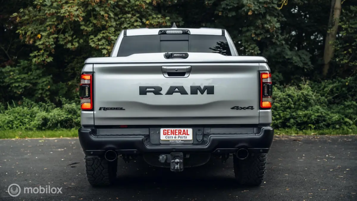 1500 Rebel Crew Cab 4x4