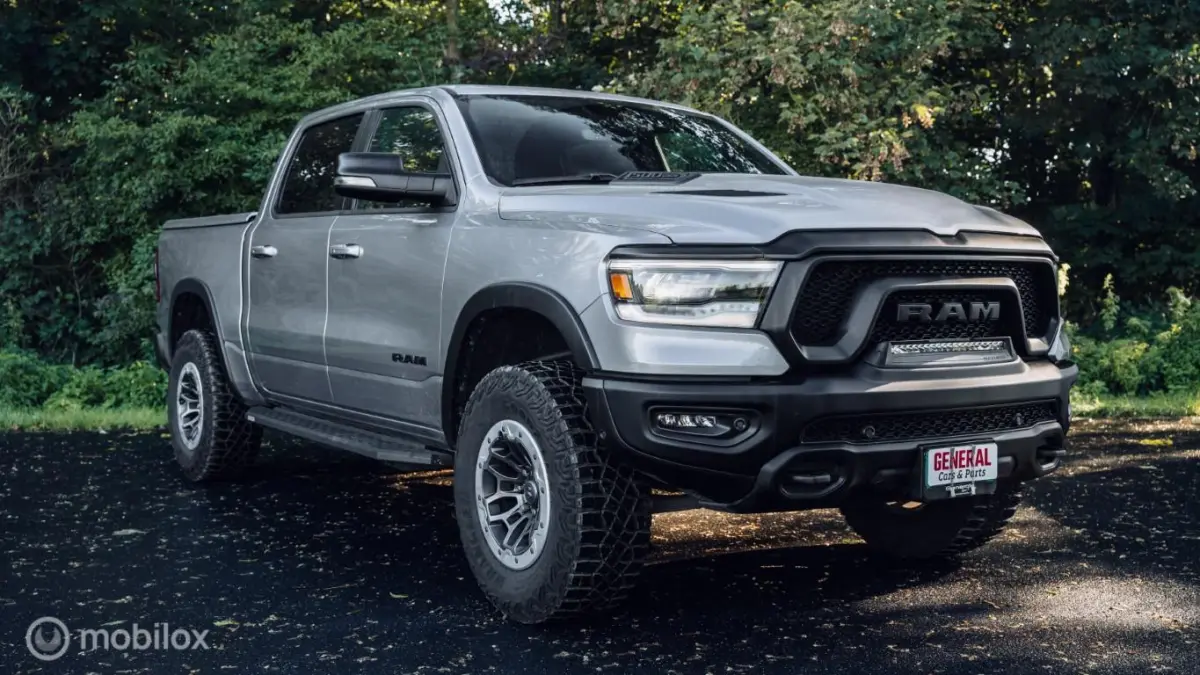 1500 Rebel Crew Cab 4x4