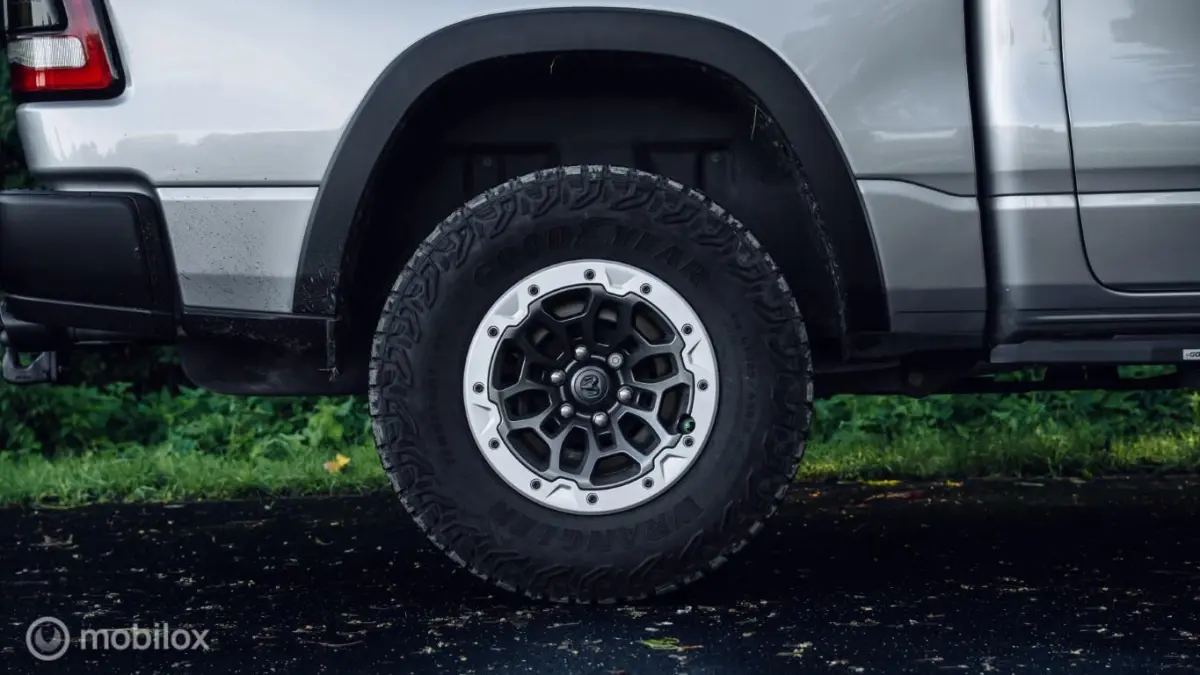 1500 Rebel Crew Cab 4x4