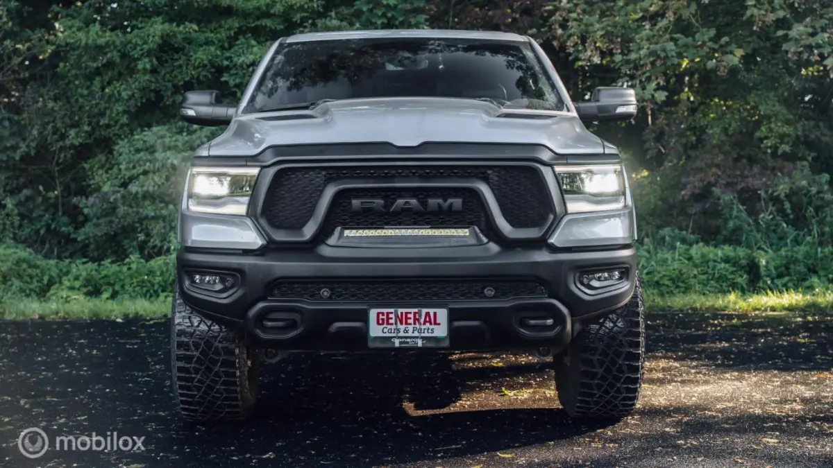 1500 Rebel Crew Cab 4x4