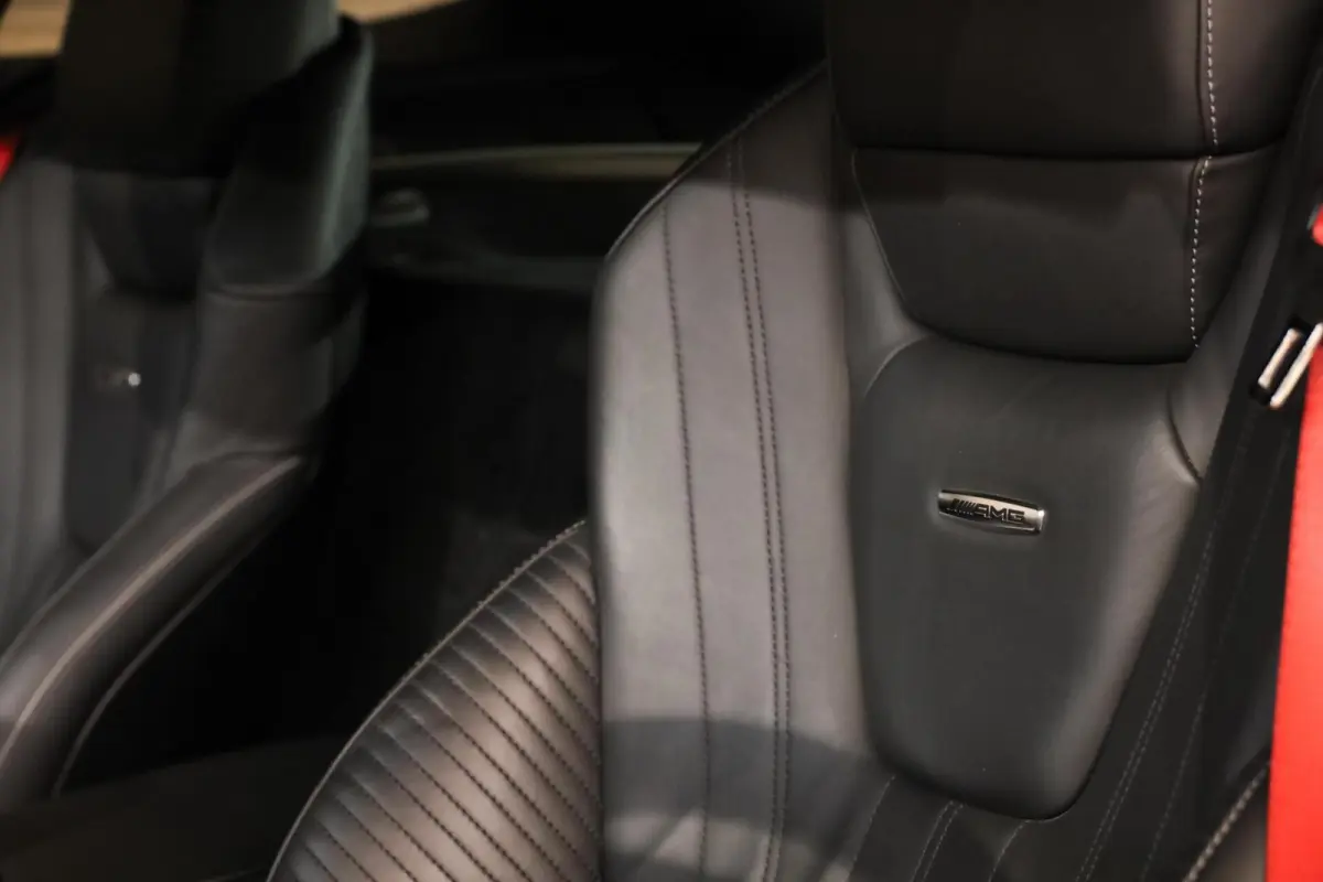 4.0|NL|Carplay|Pano|Camera|Sportuitlaat|