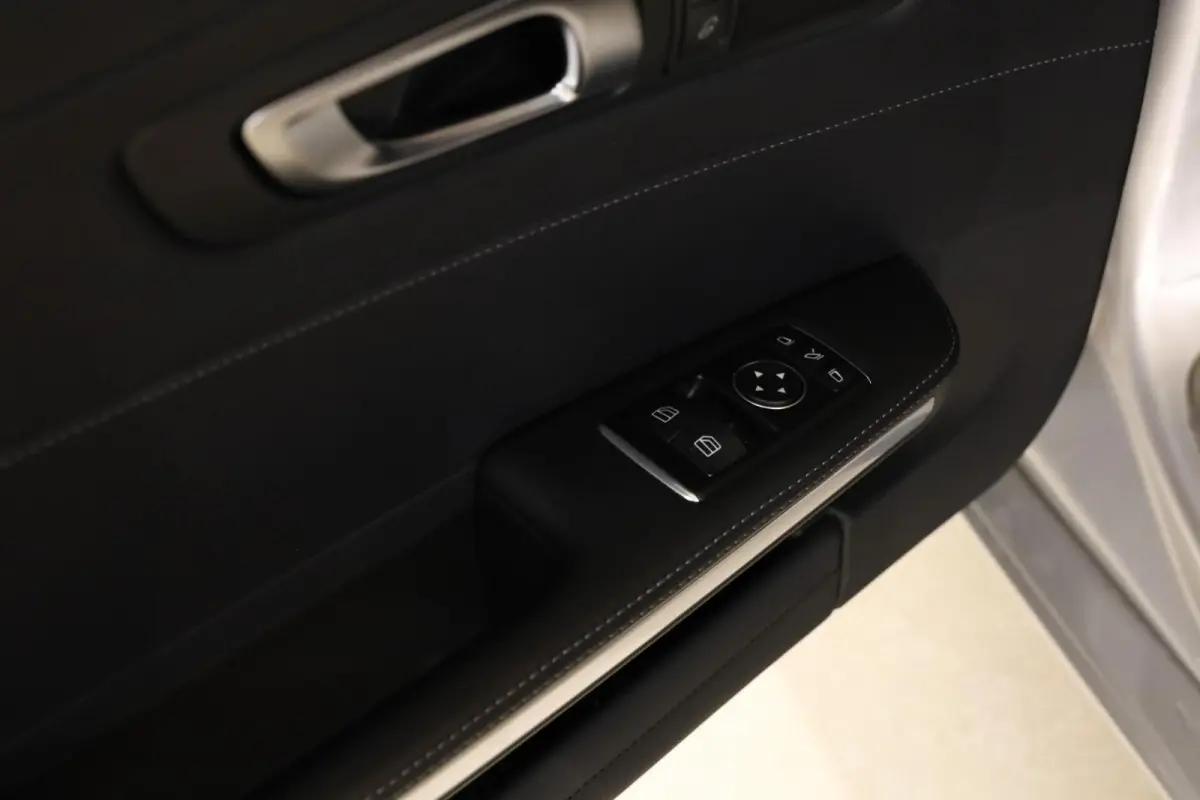 4.0|NL|Carplay|Pano|Camera|Sportuitlaat|