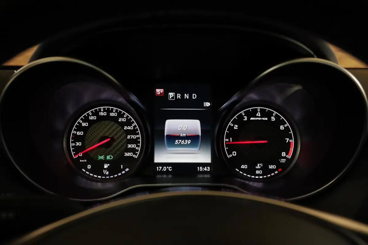 4.0|NL|Carplay|Pano|Camera|Sportuitlaat|