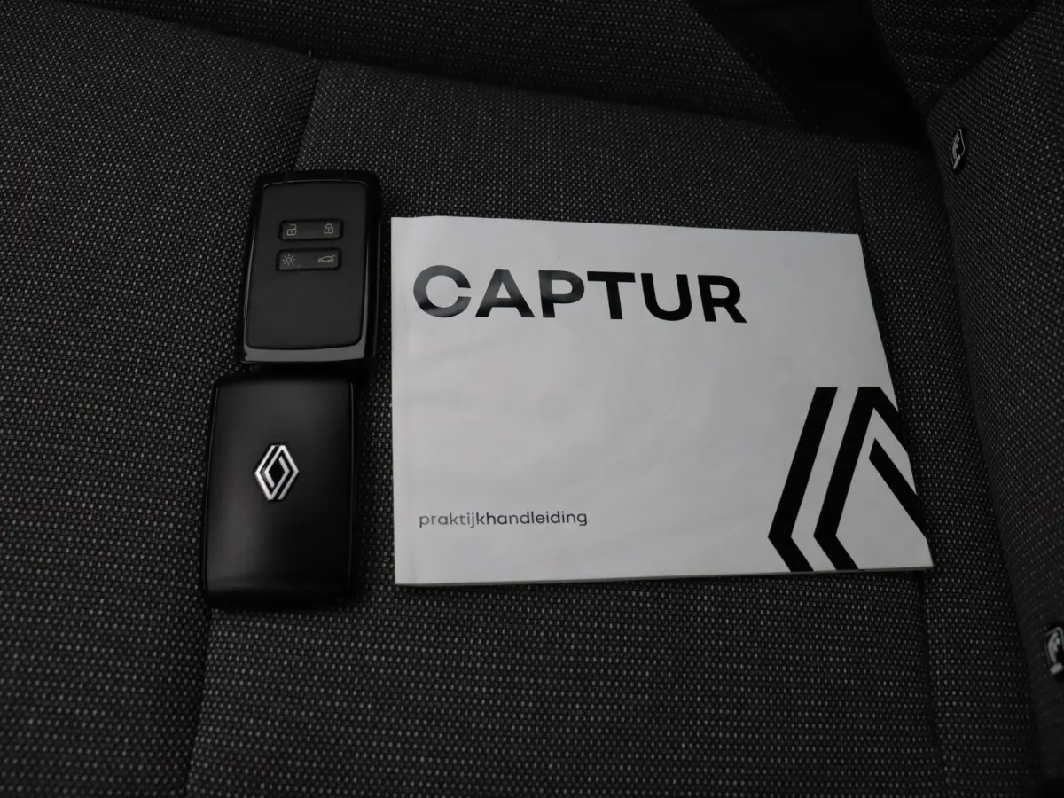 1.8 E-Tech full hybrid 160pk techno | Vijf jaar garantie | Stoel- en stuurwielverwarming | Achteruitrijcamera | Apple Carplay / Android Auto |