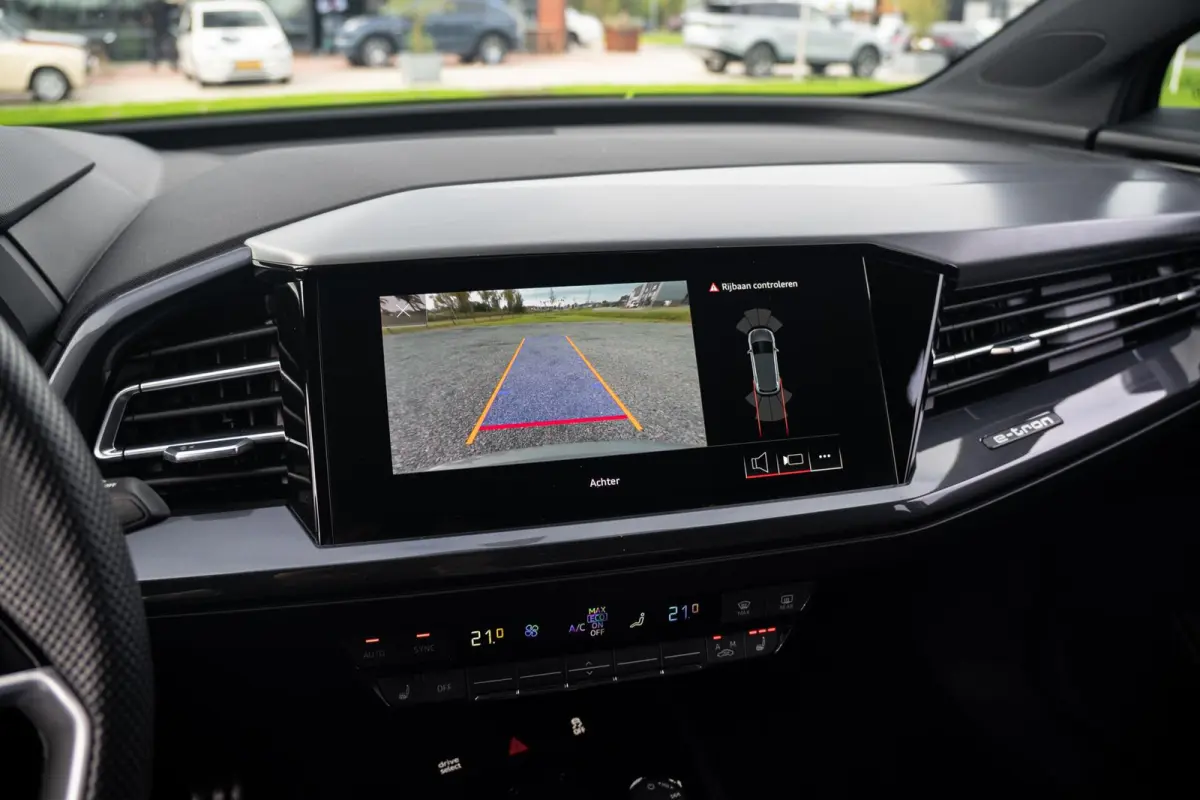 50 Quattro S-Line Competition 77 kWh|BTW|RS Interieur|Nardo Moonstone Grey|Org NL NAP|1 Eig|Head Up|Leder|CarPlay|Led Matrix|ACC|Dealer Onderhouden