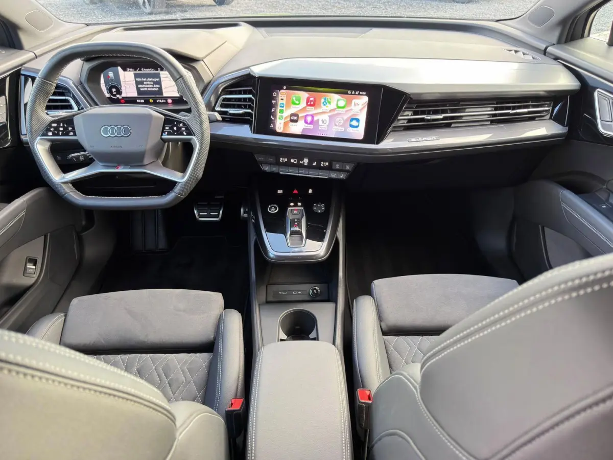 50 Quattro S-Line Competition 77 kWh|BTW|RS Interieur|Nardo Moonstone Grey|Org NL NAP|1 Eig|Head Up|Leder|CarPlay|Led Matrix|ACC|Dealer Onderhouden