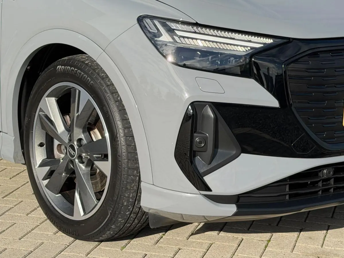 50 Quattro S-Line Competition 77 kWh|BTW|RS Interieur|Nardo Moonstone Grey|Org NL NAP|1 Eig|Head Up|Leder|CarPlay|Led Matrix|ACC|Dealer Onderhouden